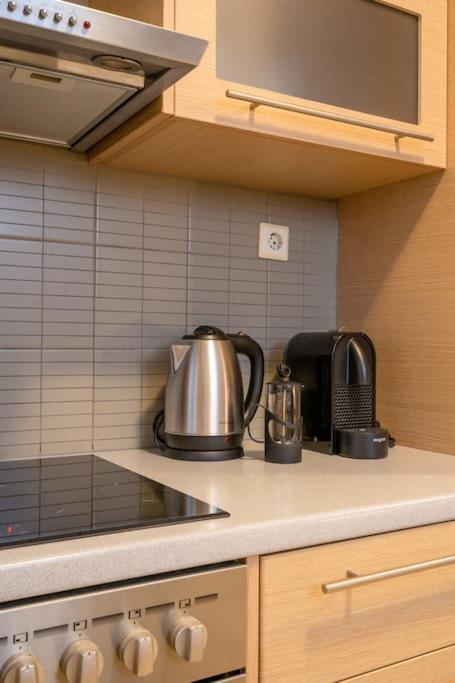 Bright & Elegant 2Bd Apt W/ View 아테네 외부 사진